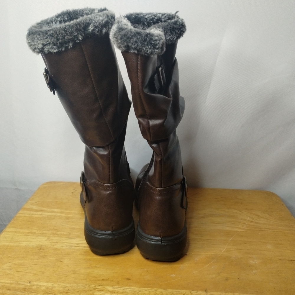 Ingaro women's size 8 Brown tall boots with faux fur - Picture 3 of 8